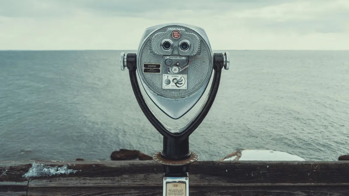 Binoculars Under $200: What Actually Matters for Beginners